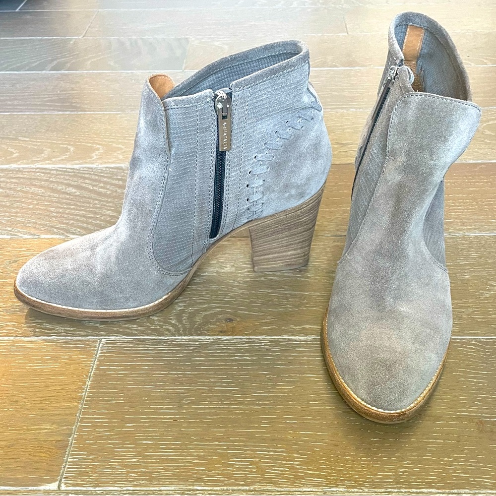 Aquatalia Gray Suede Booties Boots Size 10